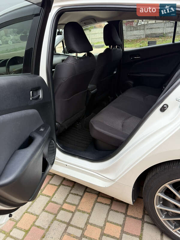 Хэтчбек Toyota Prius 2017 в Одессе фото 63 Хэтчбек Toyota Prius 2017 в Одессе