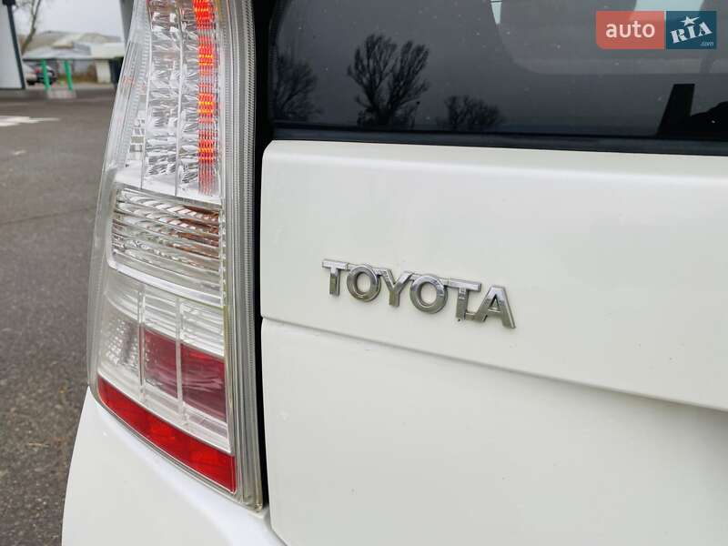 Хетчбек Toyota Prius 2010 в Харкові