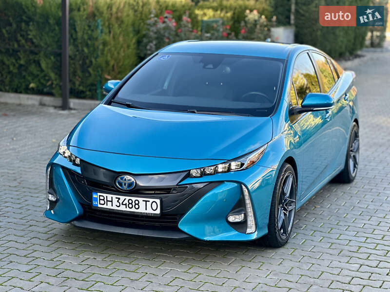 Хетчбек Toyota Prius 2022 в Одесі