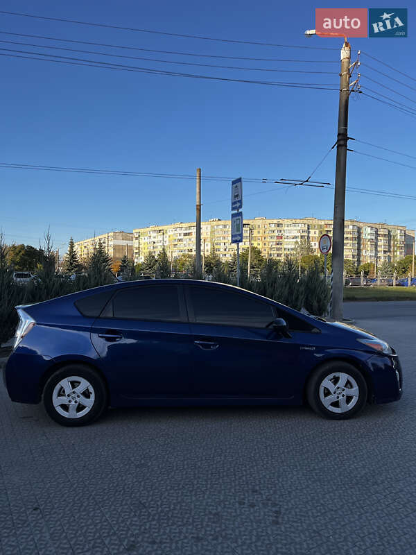 Хэтчбек Toyota Prius 2011 в Полтаве фото 2 Хэтчбек Toyota Prius 2011 в Полтаве