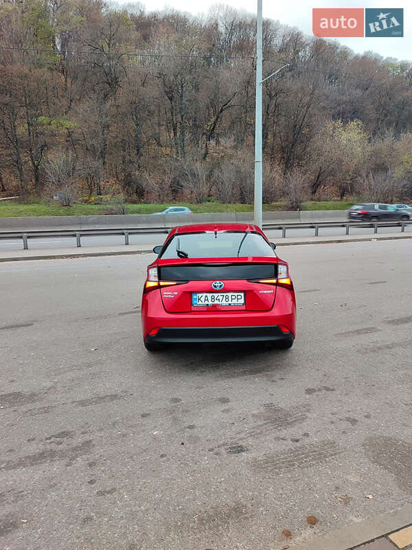 Хэтчбек Toyota Prius 2021 в Киеве фото 4 Хэтчбек Toyota Prius 2021 в Киеве