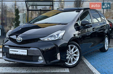 Хэтчбек Toyota Prius 2015 в Одессе