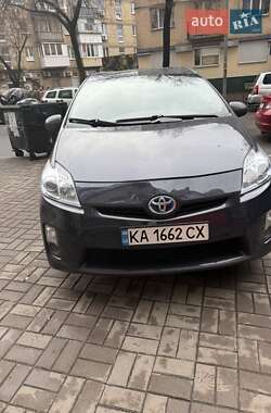 Хэтчбек Toyota Prius 2011 в Киеве