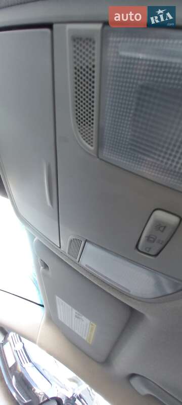 Хетчбек Toyota Prius 2012 в Києві фото 7 Хетчбек Toyota Prius 2012 в Києві