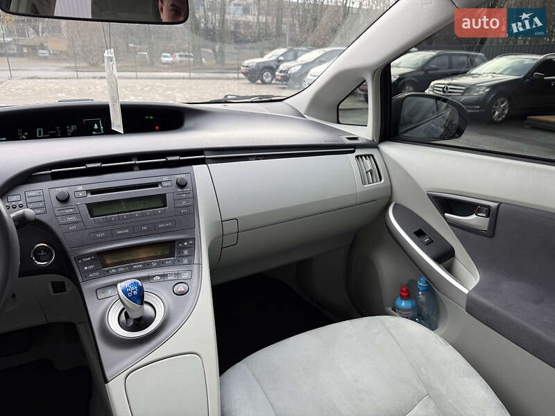 Хетчбек Toyota Prius 2010 в Вінниці