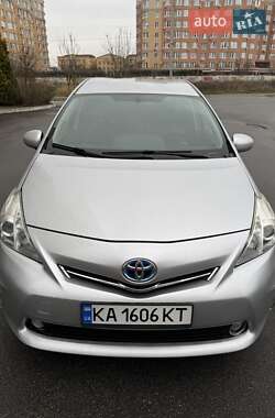 Хетчбек Toyota Prius 2013 в Софіївській Борщагівці