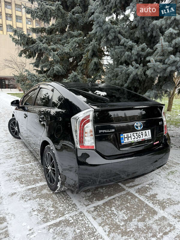 Хетчбек Toyota Prius 2014 в Одесі