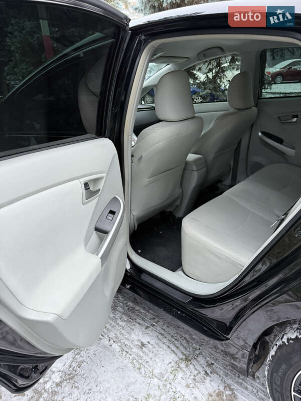 Хетчбек Toyota Prius 2014 в Одесі