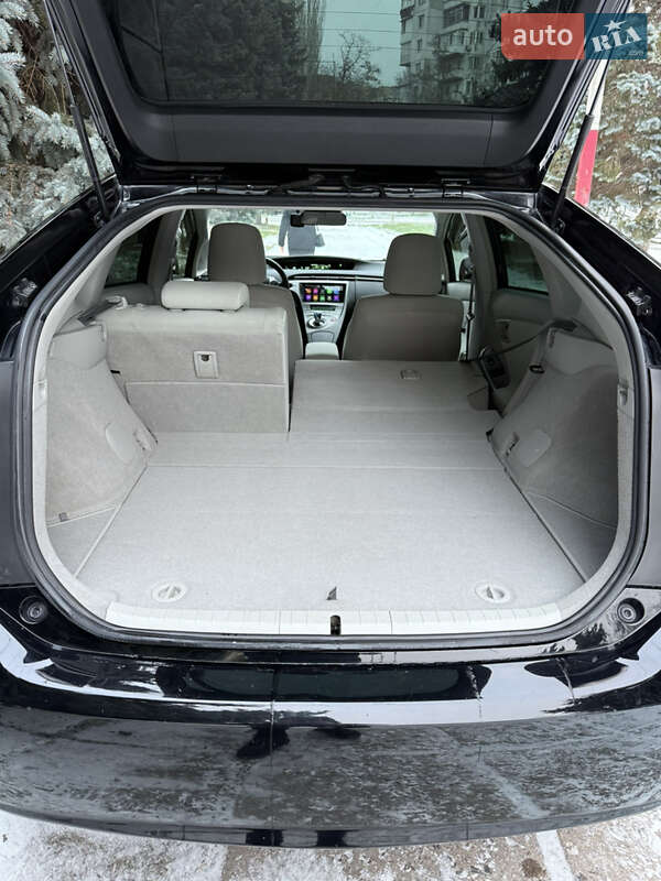 Хетчбек Toyota Prius 2014 в Одесі