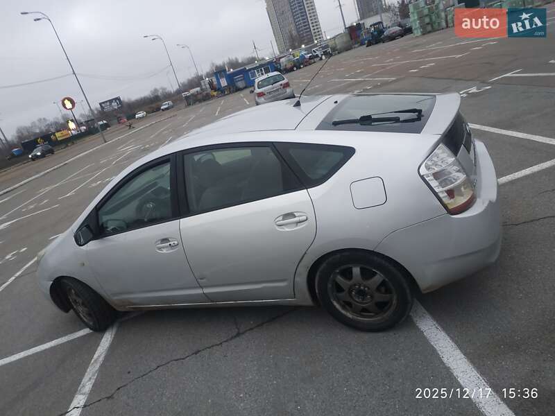 Хэтчбек Toyota Prius 2007 в Киеве фото 11 Хэтчбек Toyota Prius 2007 в Киеве