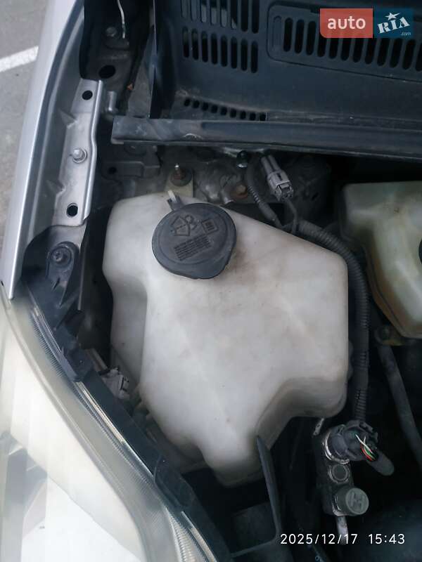 Хэтчбек Toyota Prius 2007 в Киеве фото 82 Хэтчбек Toyota Prius 2007 в Киеве