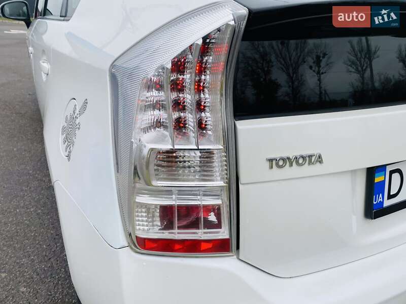 Хэтчбек Toyota Prius 2010 в Харькове