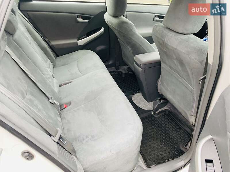 Хэтчбек Toyota Prius 2010 в Харькове