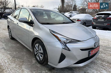 Хэтчбек Toyota Prius 2016 в Киеве