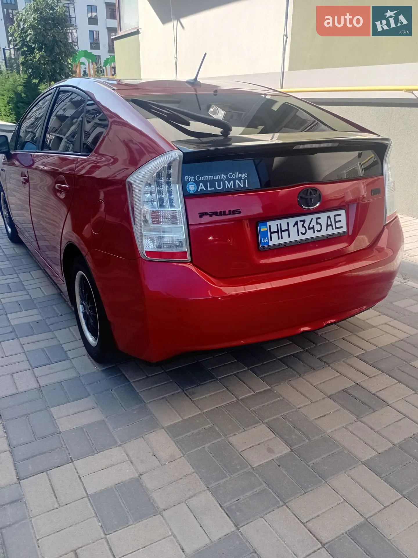 2011 Toyota Prius - фото 1