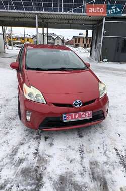 Хэтчбек Toyota Prius 2015 в Луцке