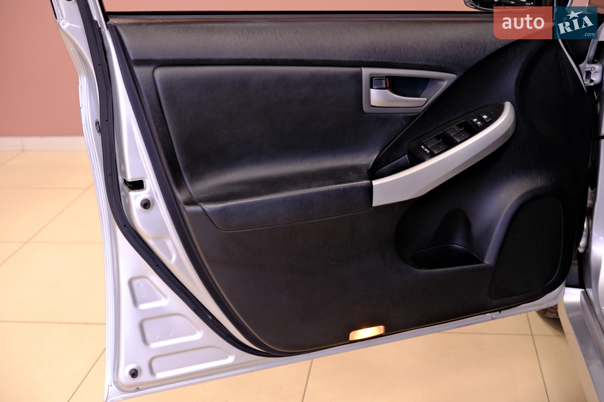 2013 Toyota Prius - мініатюра 25