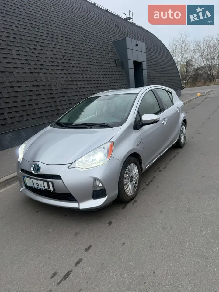 2014 Toyota Prius - мініатюра 15