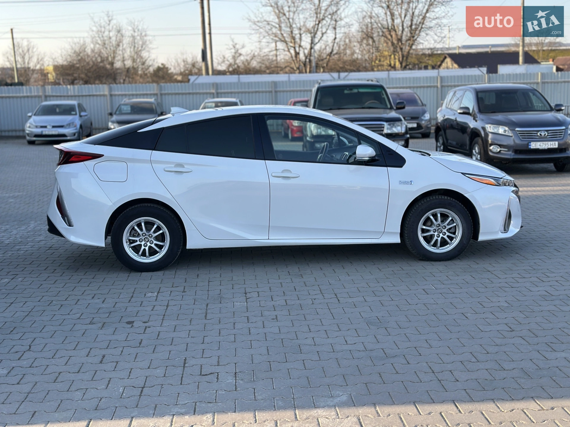 2017 Toyota Prius - мініатюра 8
