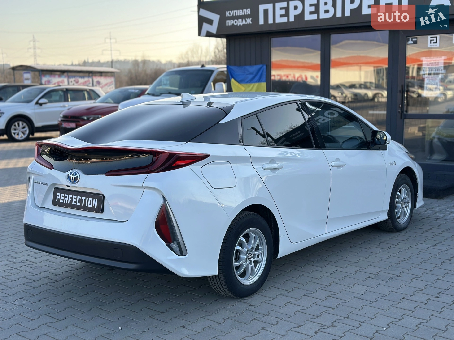 2017 Toyota Prius - мініатюра 14