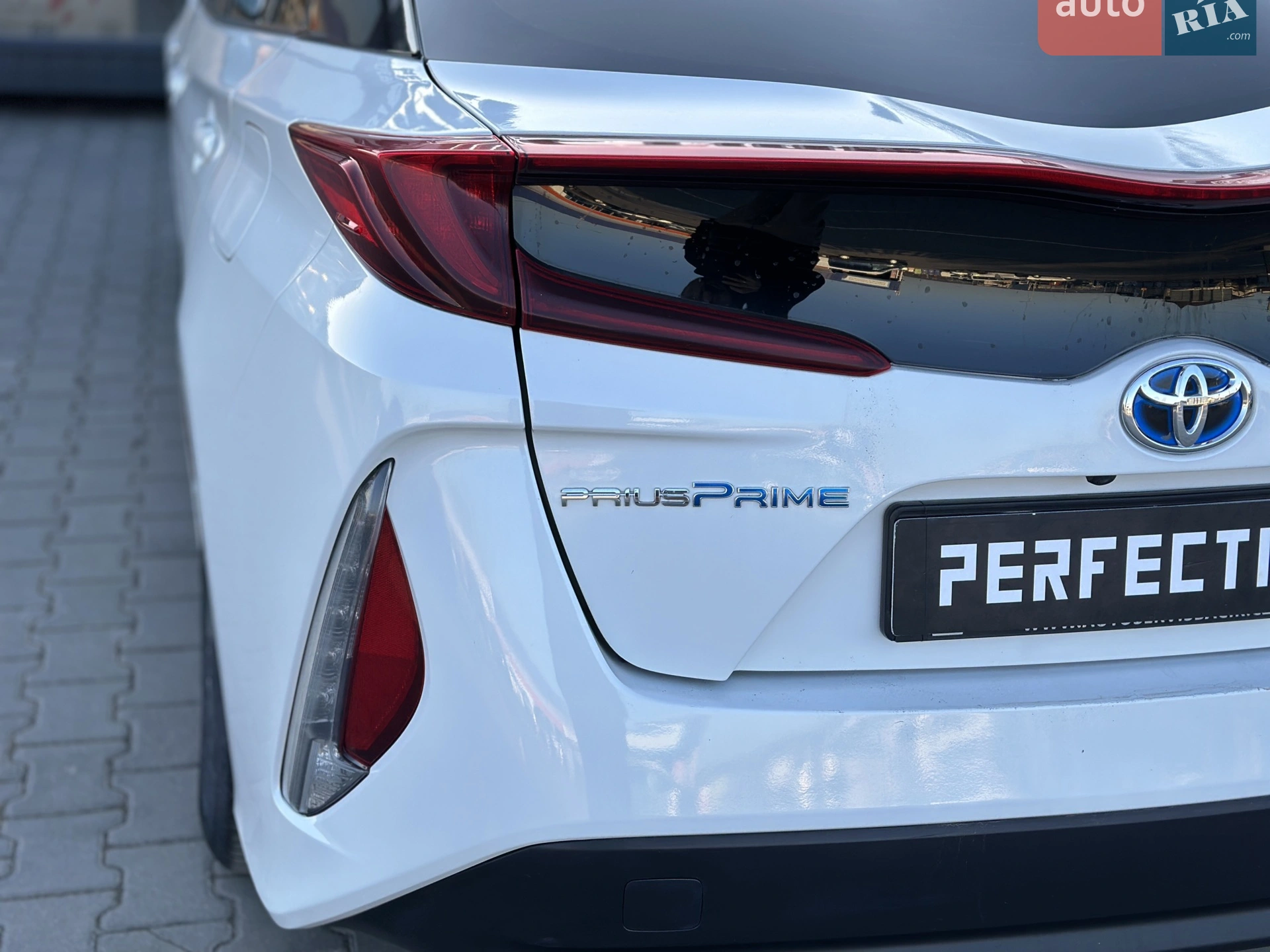 2017 Toyota Prius - мініатюра 16