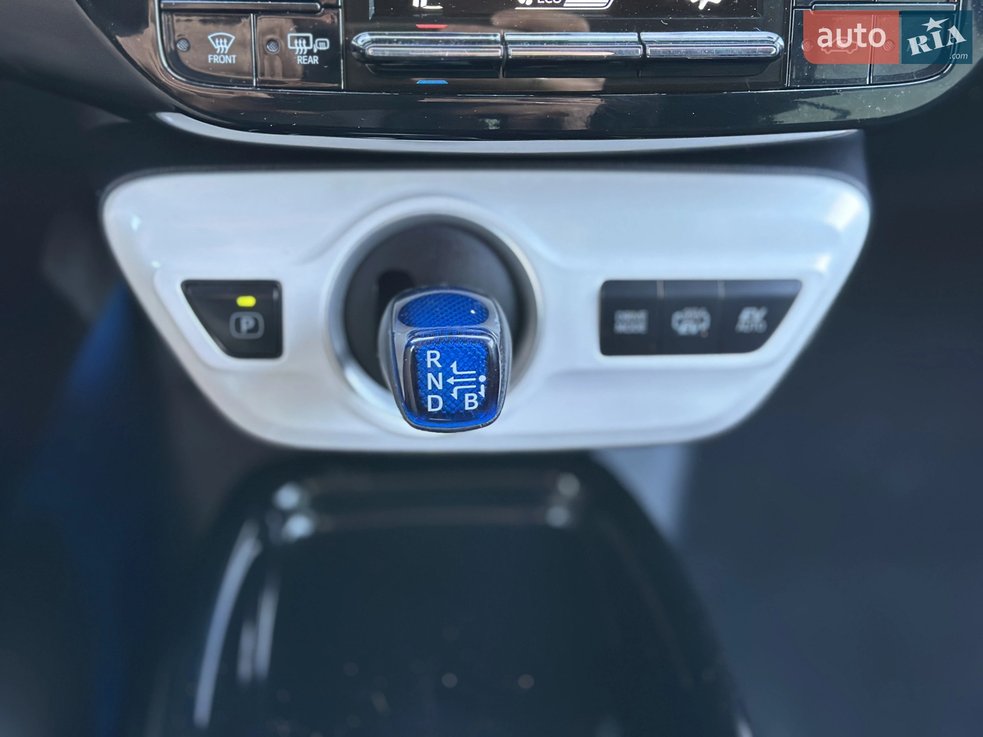 2017 Toyota Prius - мініатюра 31