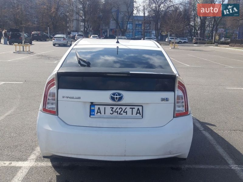Хетчбек Toyota Prius 2013 в Броварах