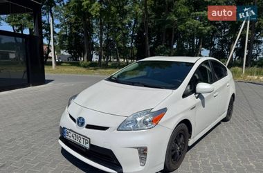 Хэтчбек Toyota Prius 2014 в Львове