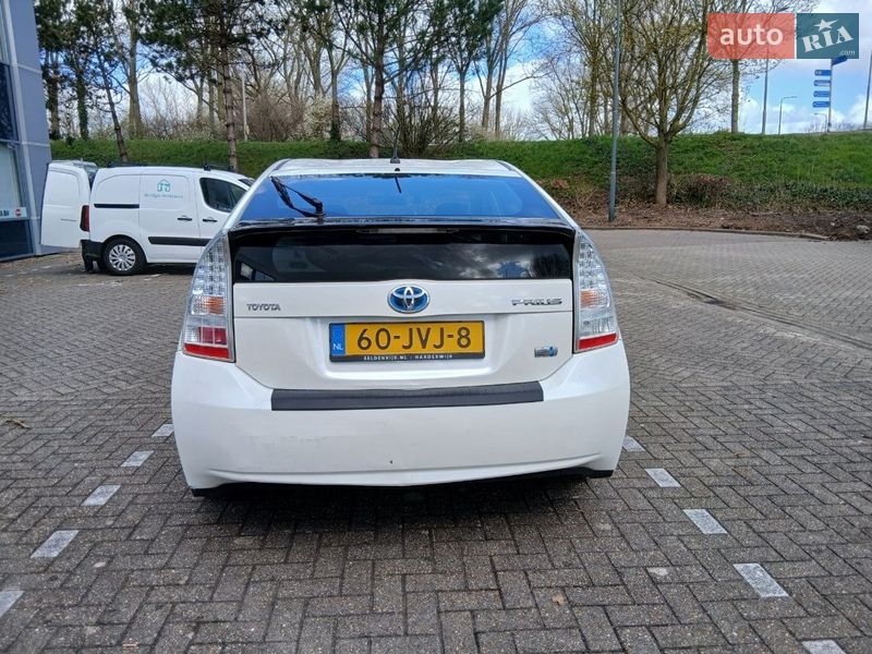 Хэтчбек Toyota Prius 2009 в Киеве фото 5 Хэтчбек Toyota Prius 2009 в Киеве