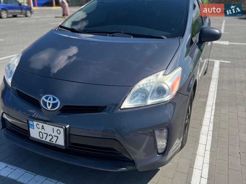 Хетчбек Toyota Prius 2013 в Умані