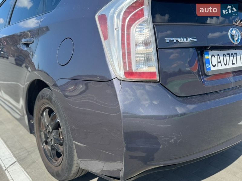 Хетчбек Toyota Prius 2013 в Умані