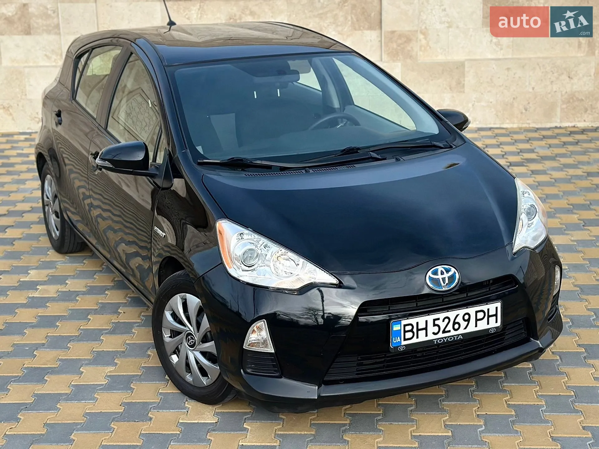 2014 Toyota Prius - мініатюра 3