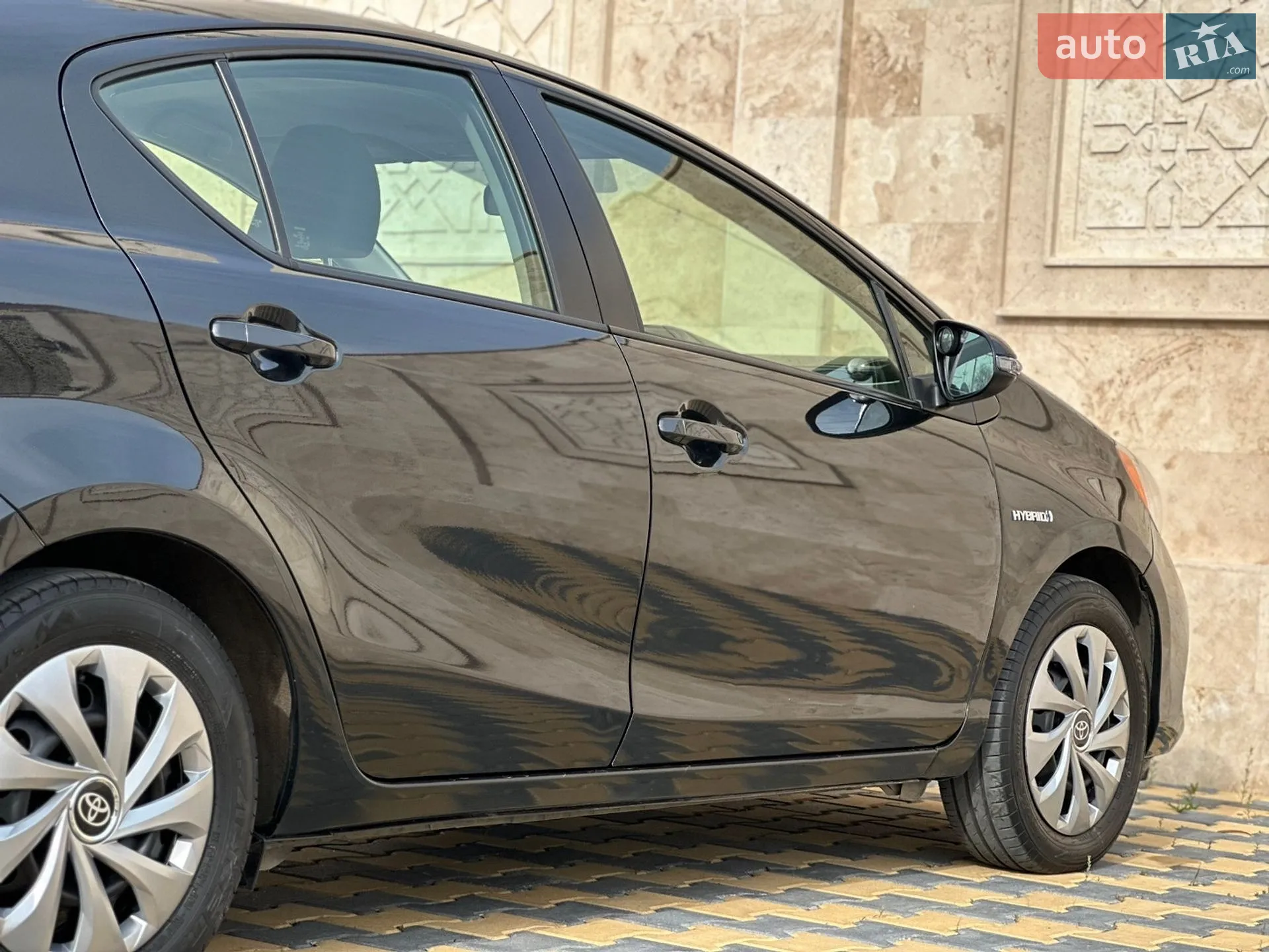 2014 Toyota Prius - мініатюра 26