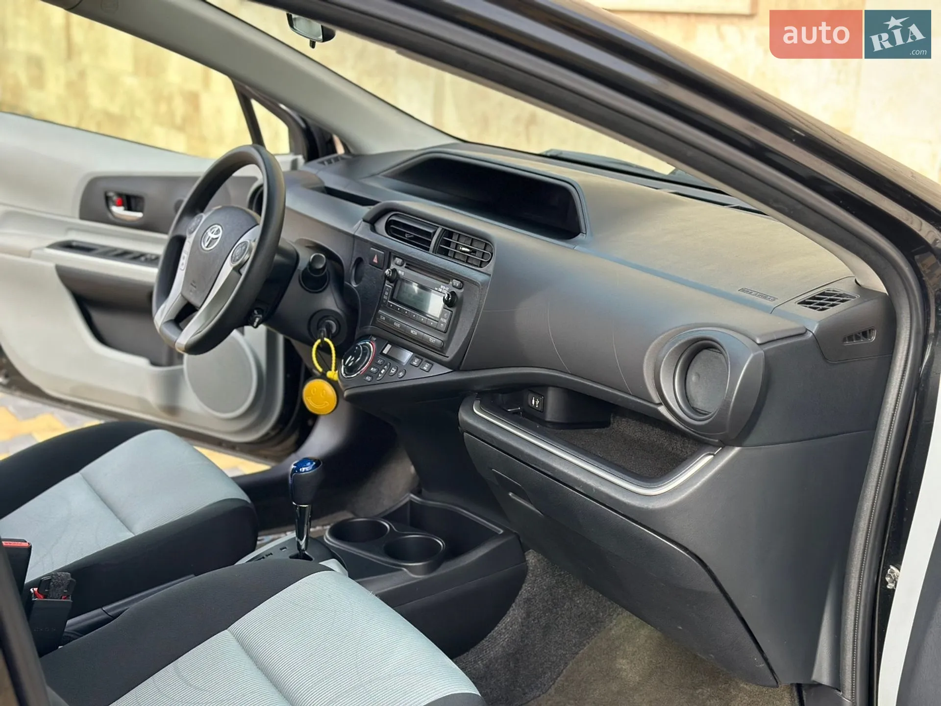 2014 Toyota Prius - мініатюра 32