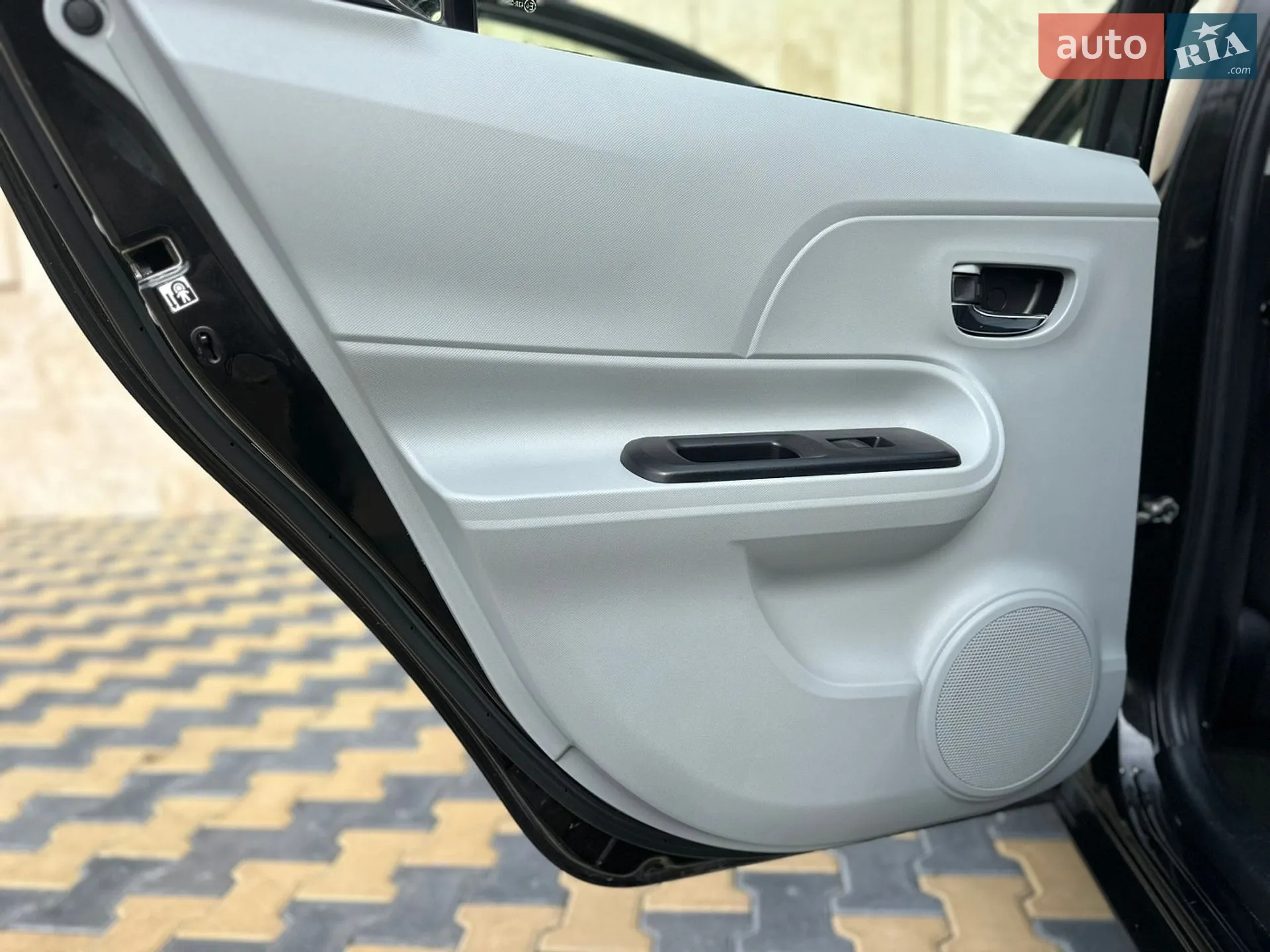 2014 Toyota Prius - мініатюра 43