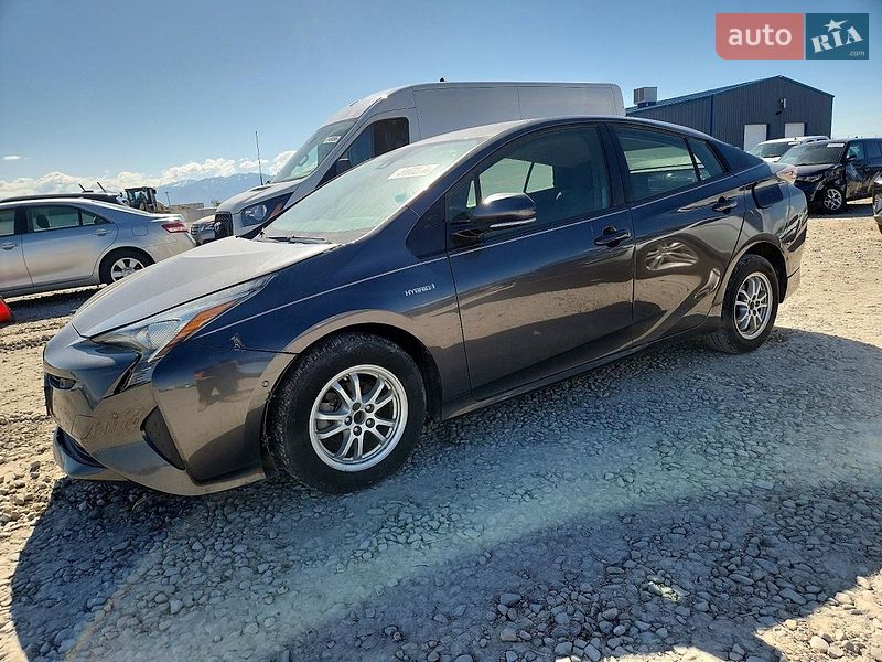 Toyota Prius 2017