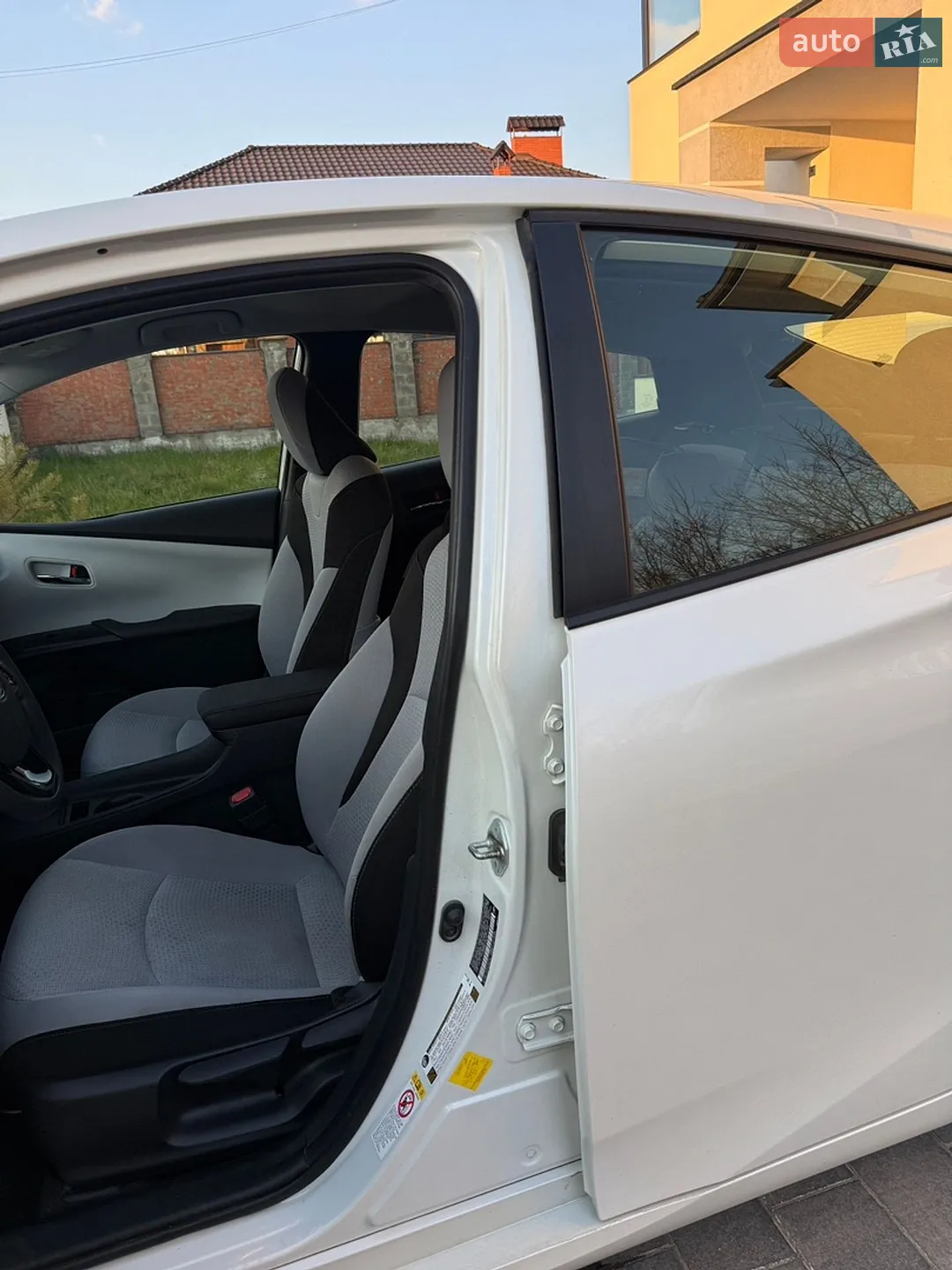 2019 Toyota Prius - мініатюра 17