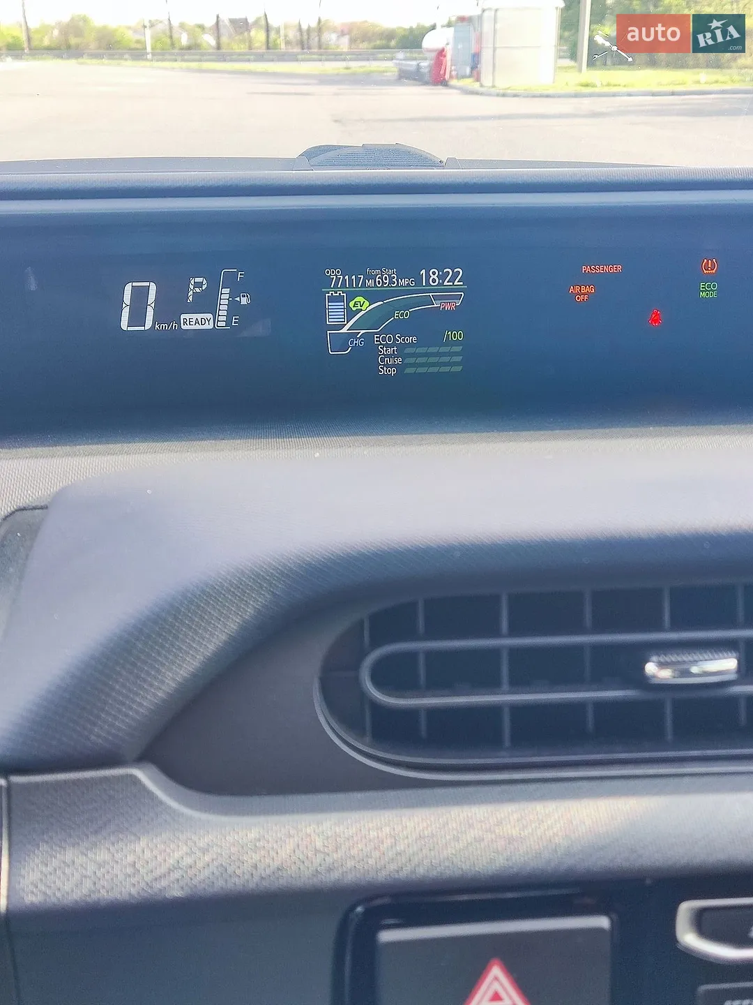 2016 Toyota Prius c - мініатюра 11