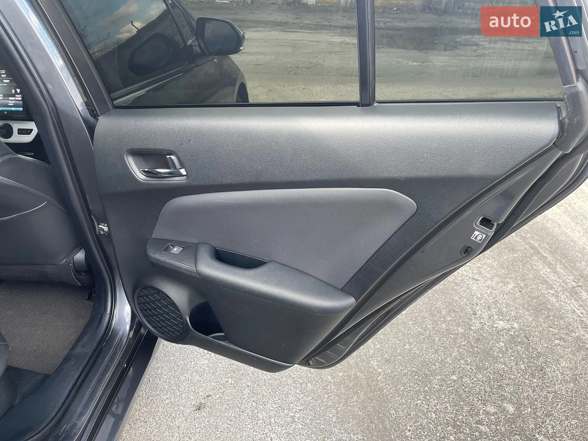 2017 Toyota Prius - мініатюра 45