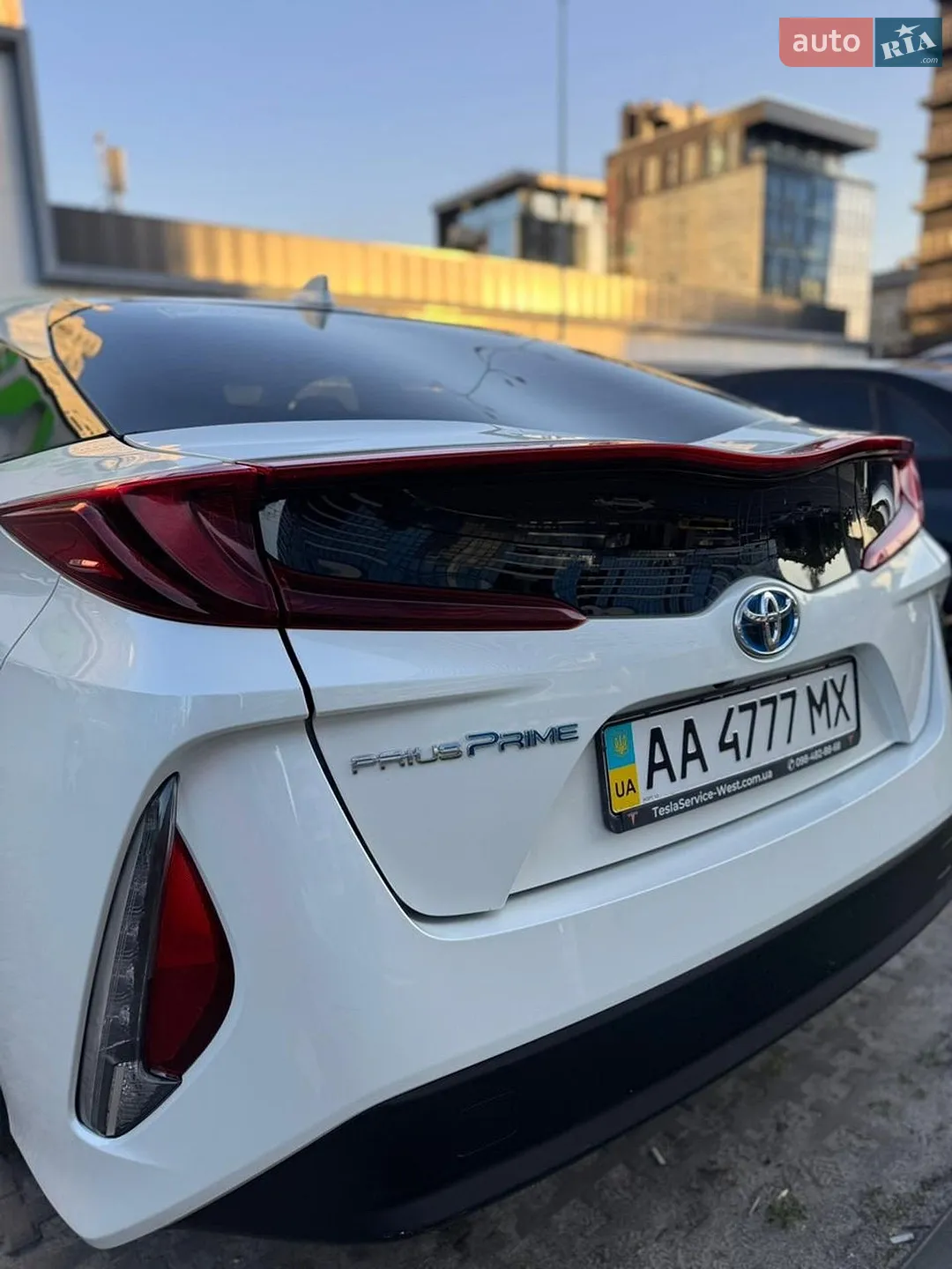 2018 Toyota Prius - мініатюра 16