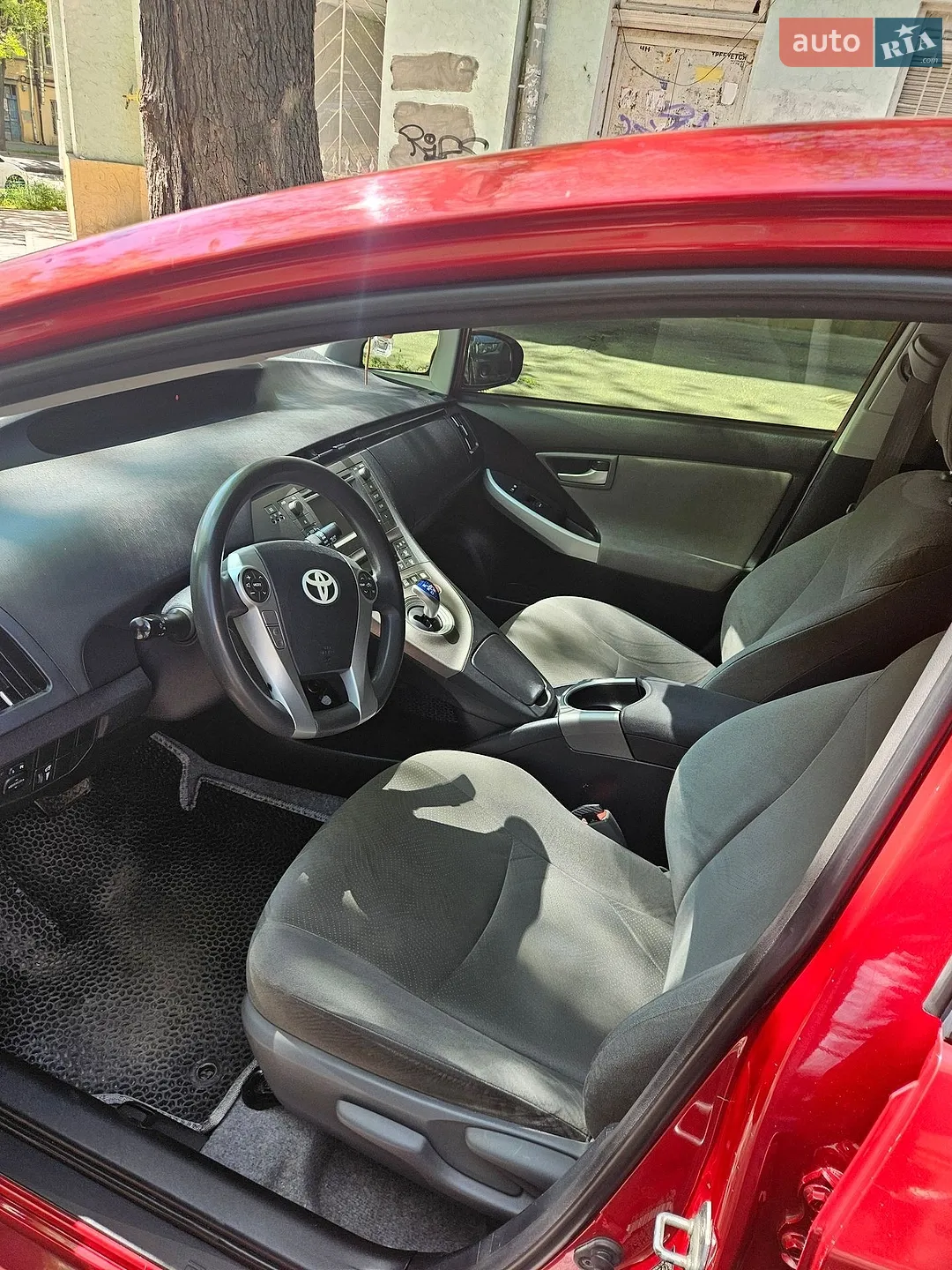 2014 Toyota Prius - мініатюра 2
