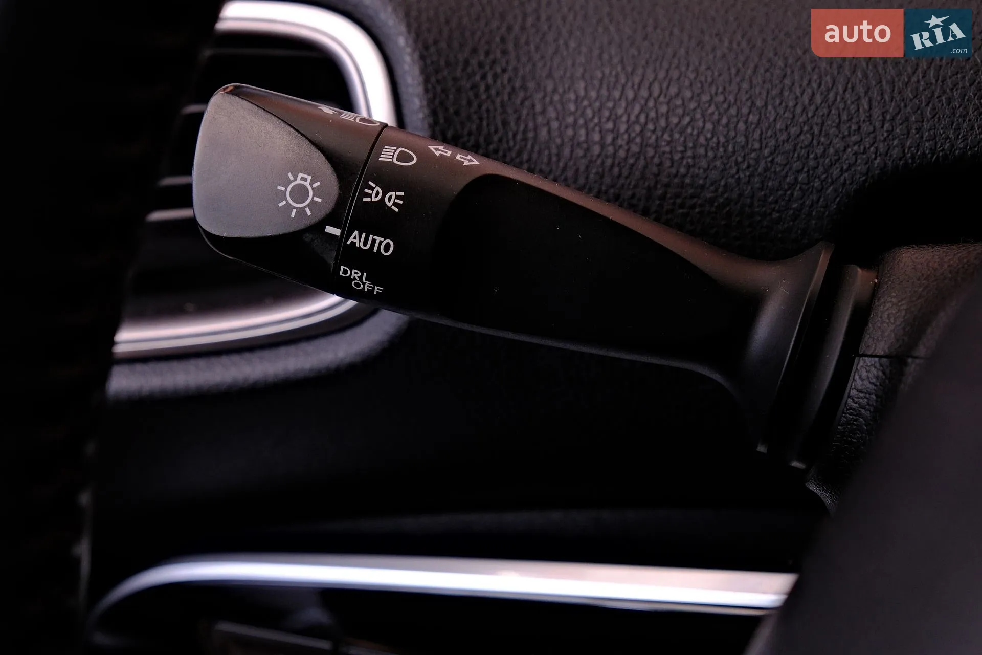 2019 Toyota Prius - мініатюра 18