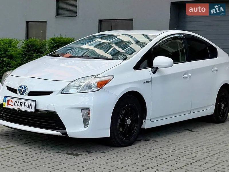 Toyota Prius 2015
