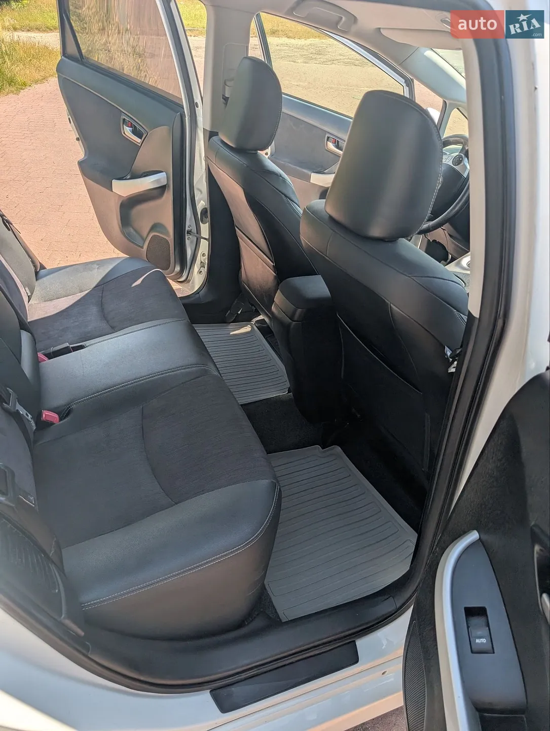 2012 Toyota Prius - мініатюра 12
