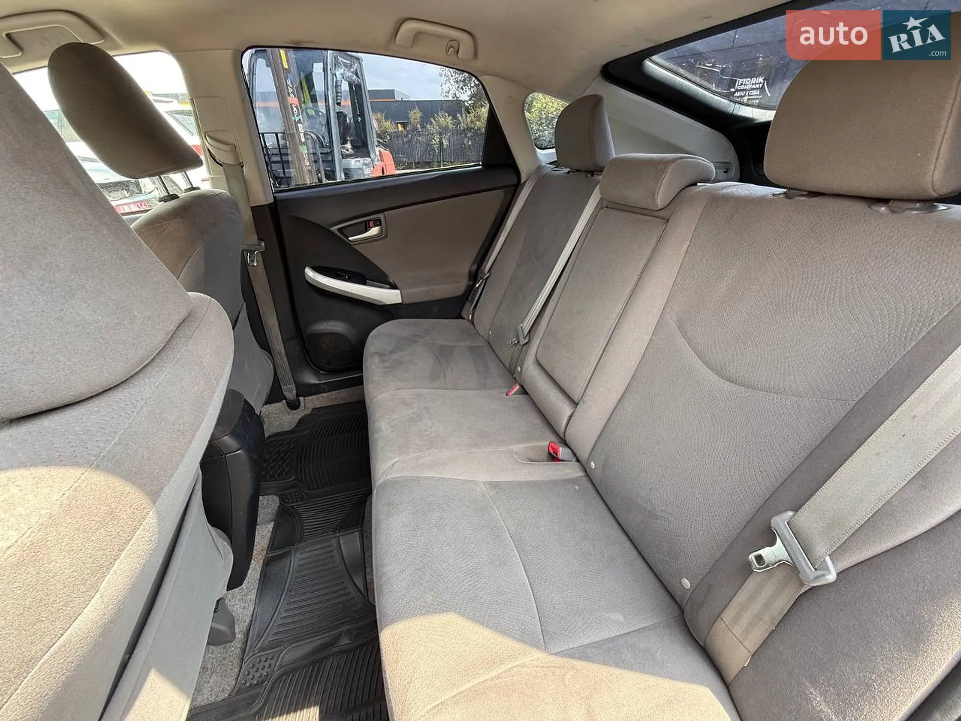 2013 Toyota Prius - мініатюра 18
