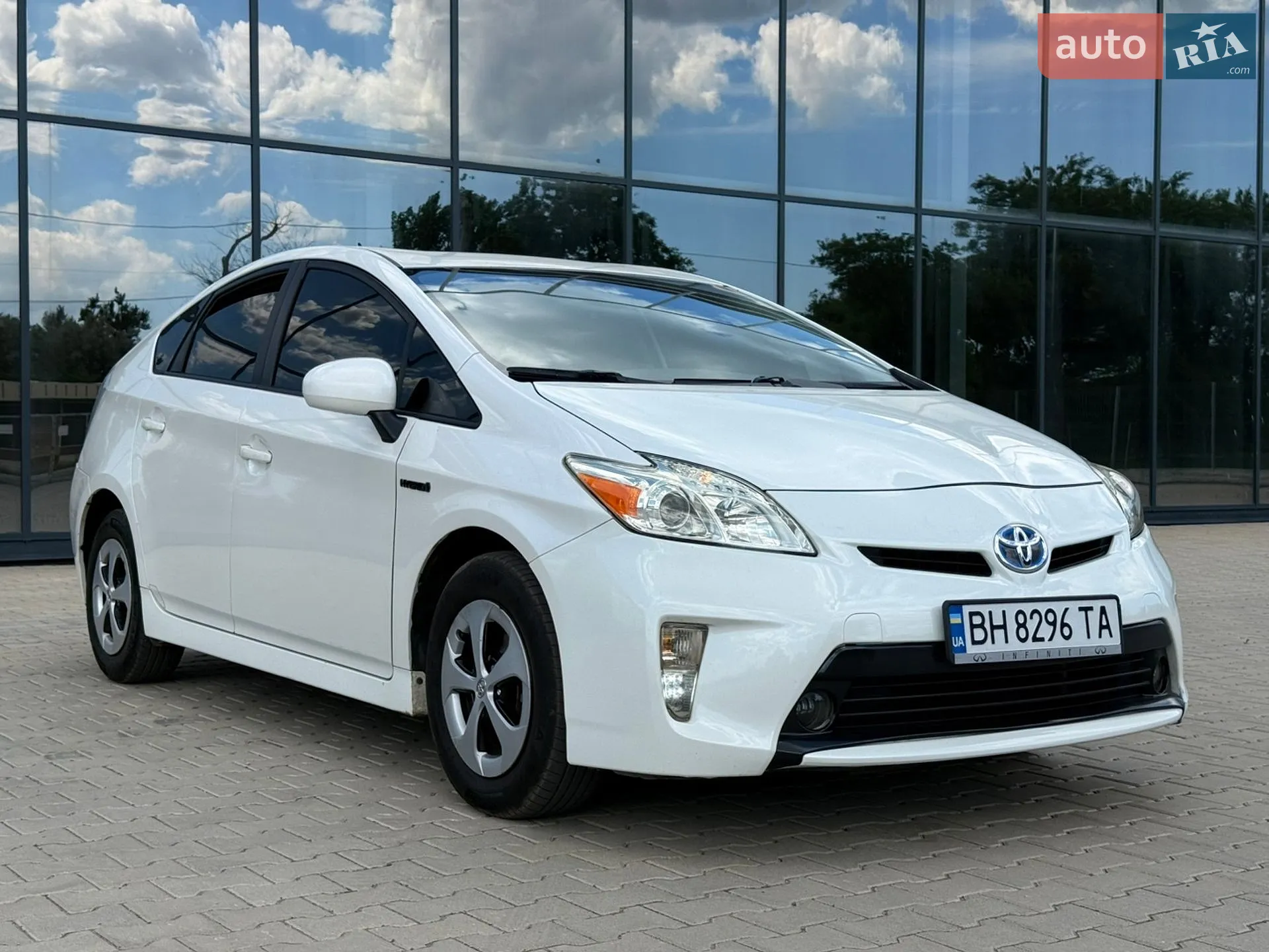 2013 Toyota Prius - мініатюра 2