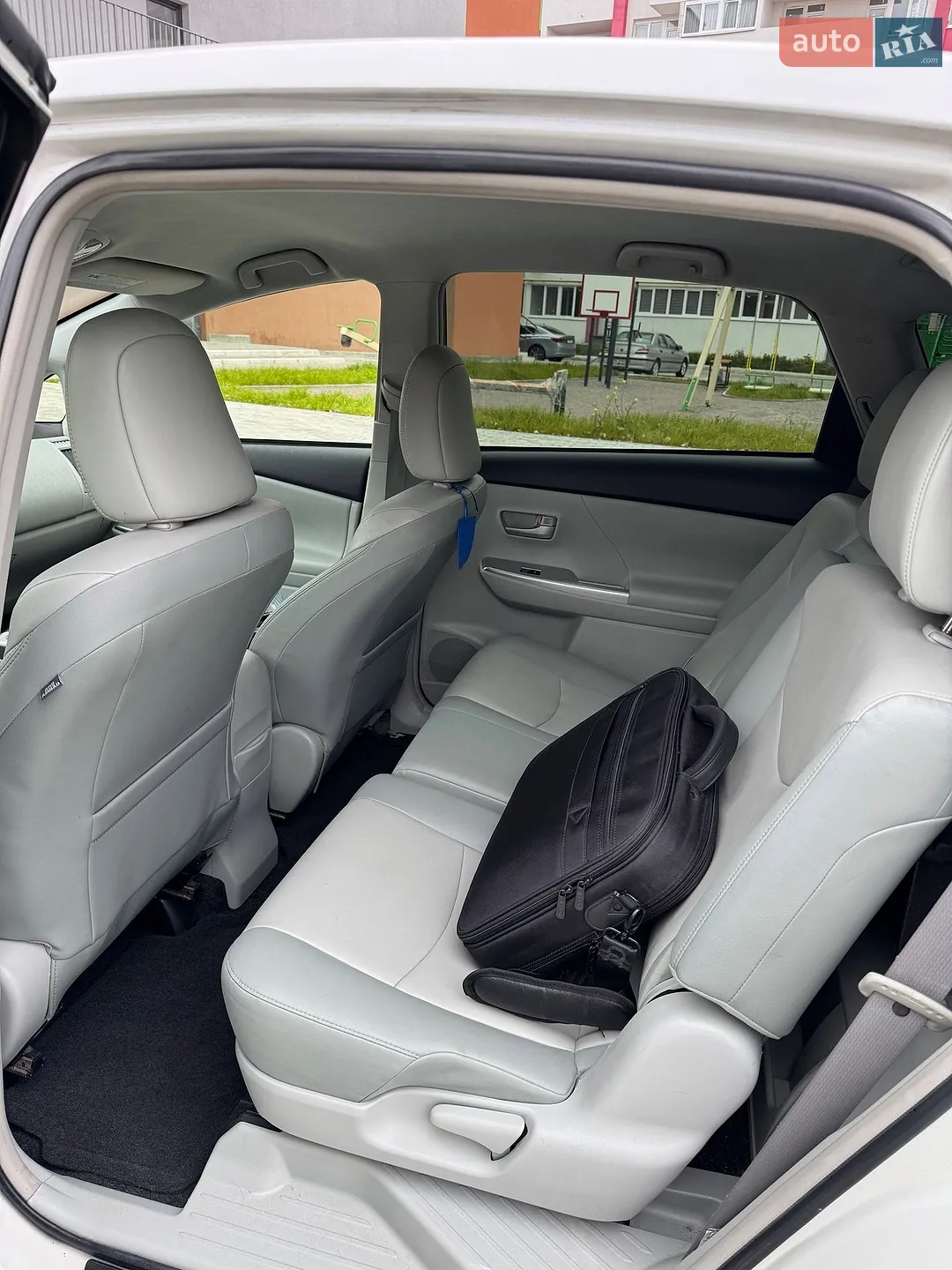 2012 Toyota Prius - мініатюра 17