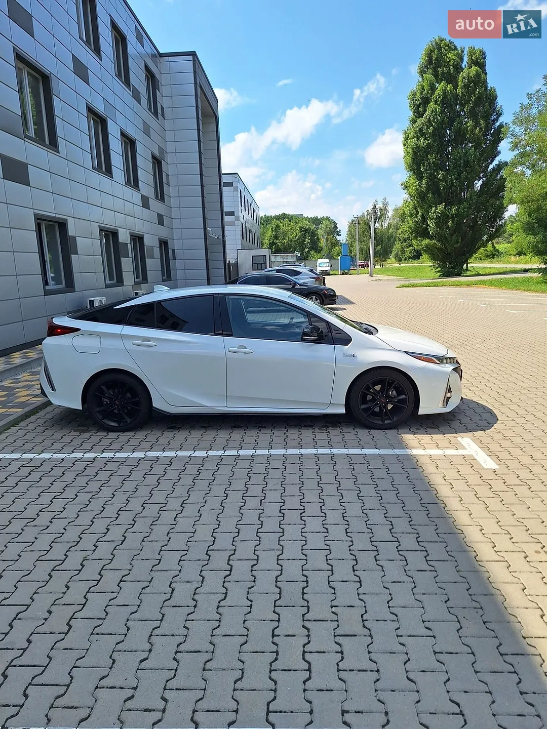 2020 Toyota Prius - мініатюра 23