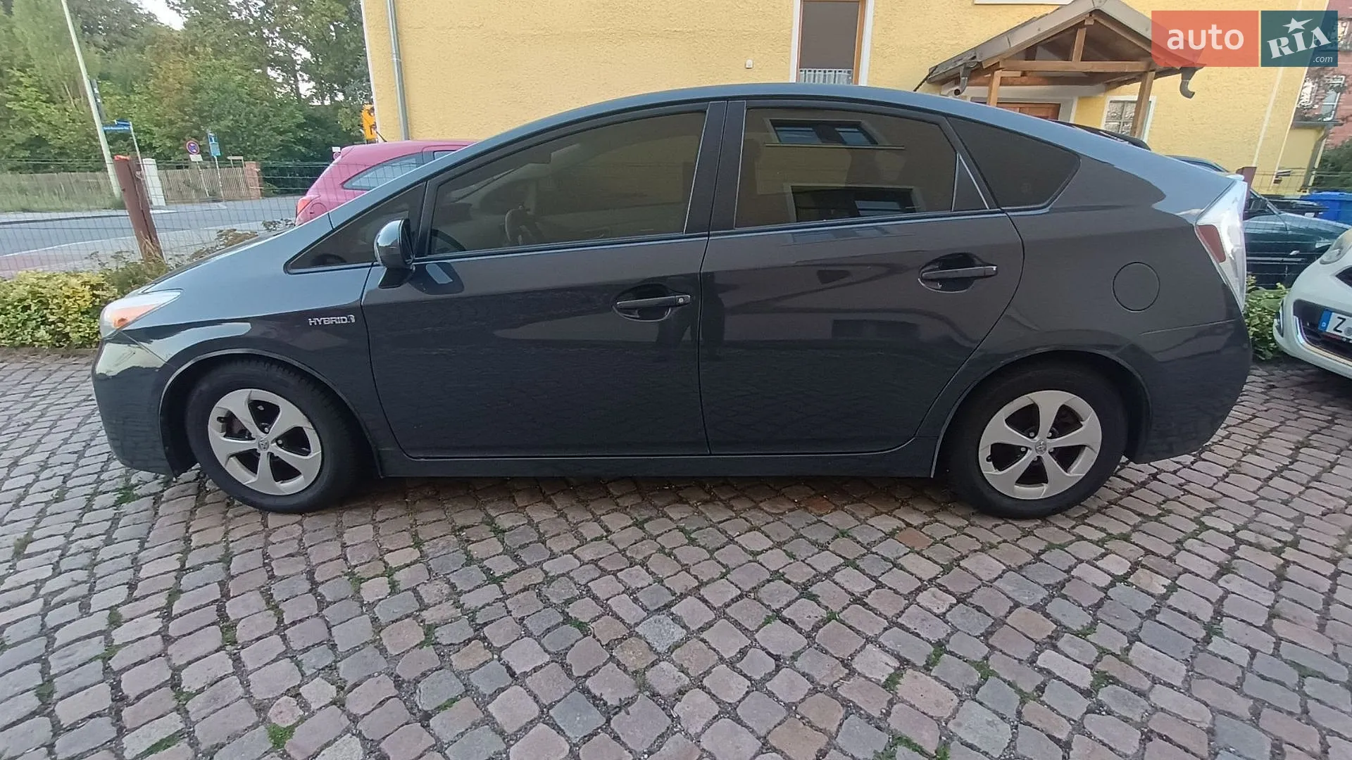2015 Toyota Prius - мініатюра 3