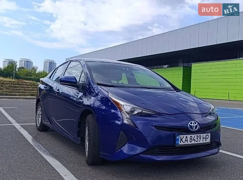 Toyota Prius 2016